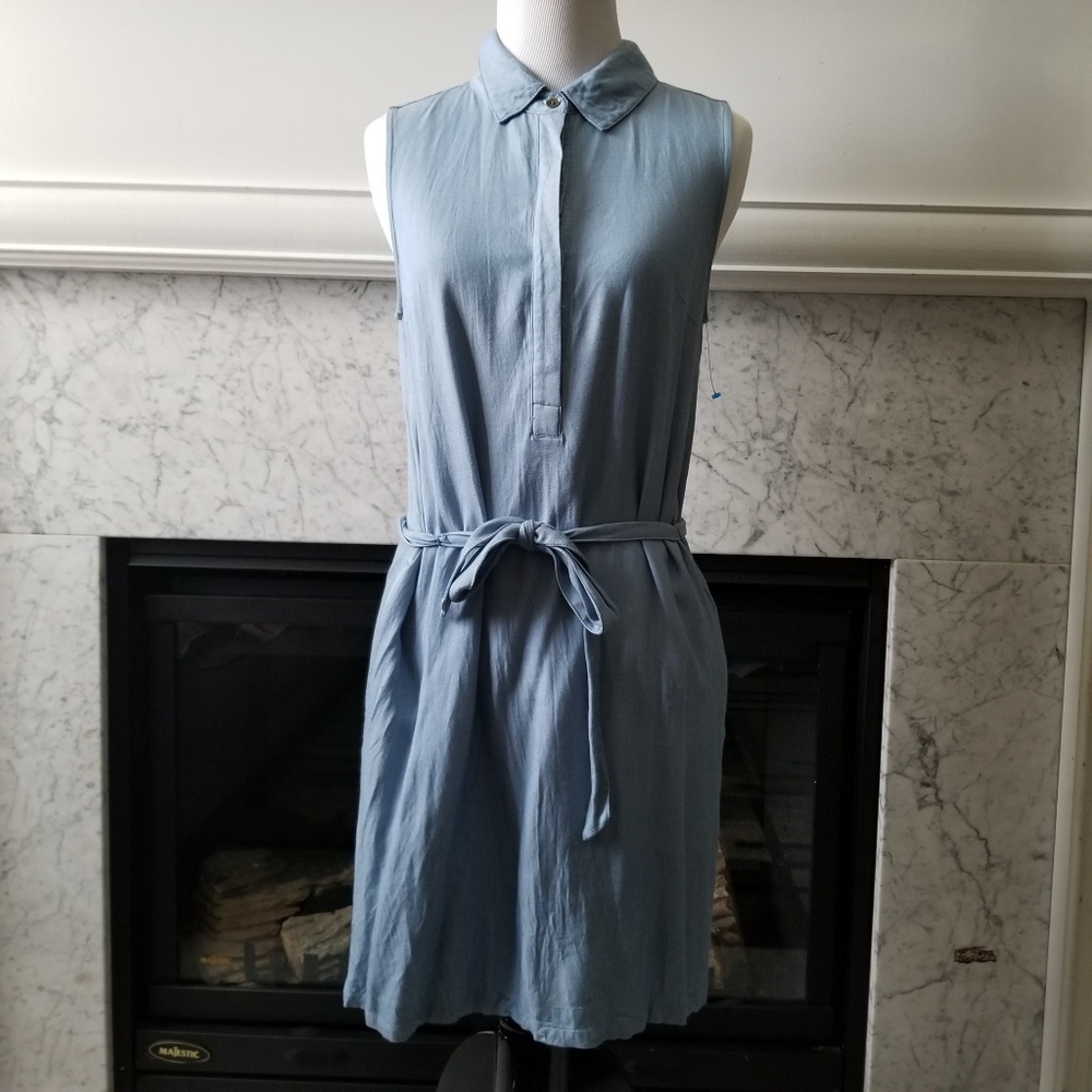 Banana Republic Soft Denim Sleeves Dress with Sash